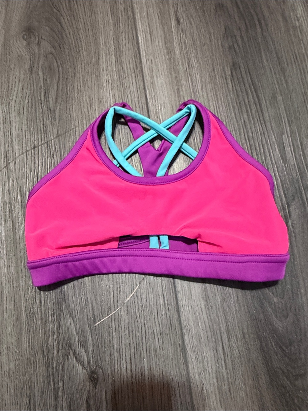Tiger Friday sports bras - Picture 5 of 10